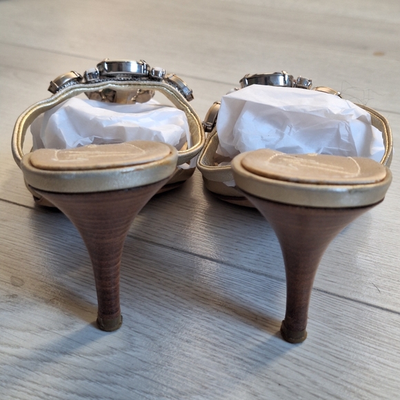 Giuseppe Zanotti Rhinestone Heels Shoes 🪆sz 7 - Picture 7 of 13